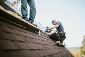 Local Roofers in Cranston, IA